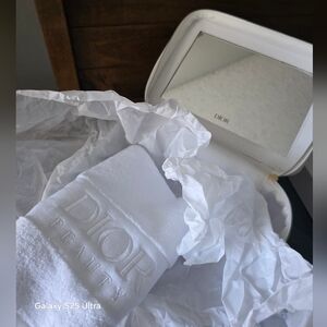 Dior Beauty TowelWhite Vanity Bag Makeup Case With Mirror White VIP PLATINUM GWP
